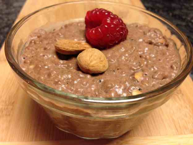 Chocolate chia pudding